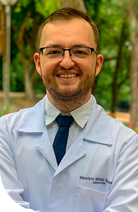 Dr. Maurício Peruzzo